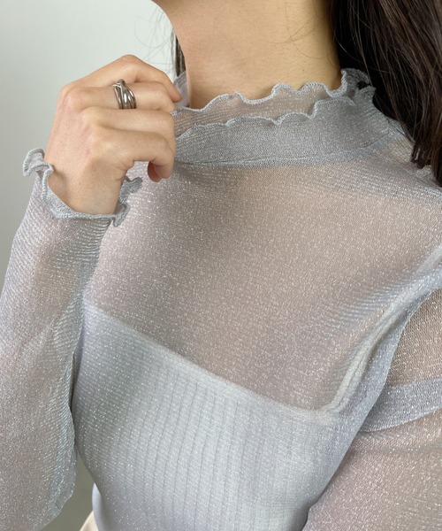 CLEA（クレア）の「裾メロウ/ラメシアーインナートップス（Tシャツ/カットソー・レディース・ピンクベージュ/ライトグレー/アイボリー・FREE）」の5枚目の写真