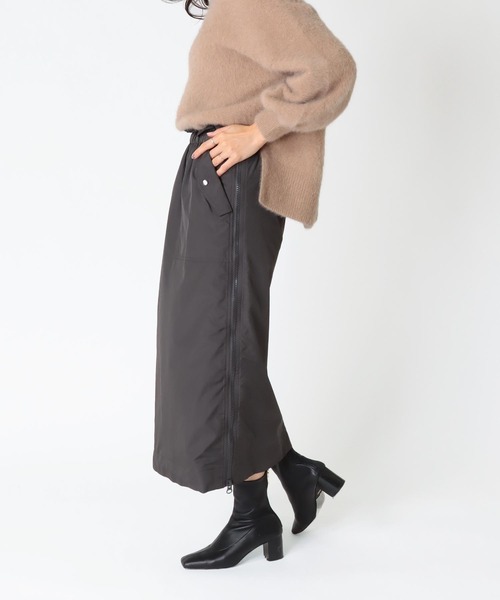 美品✨ジネス サイドジップアッププリーツスカート 38 ブラック レディース 美品✨ジネス サイドジップアッププリーツスカート 38 ブラック