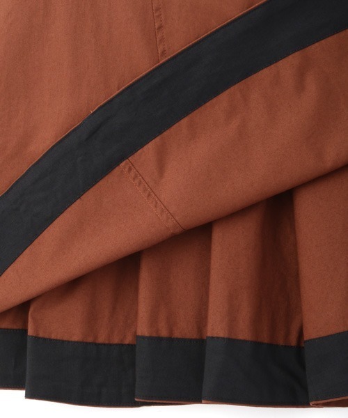 スカート MARGARET HOWELL WASHED COTTON SATIN MARGARET HOWELL（マーガレットハウエル）の「WASHED COTTON SATIN