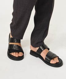 【MAURO de BARI/マウロ デ バリ】ベジタブルタンニングレザーサンダル