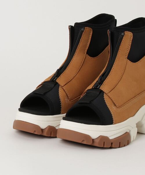 ティンバーランド　厚底サンダル　アドリー ウェイ ブーツサンダル - Timberland（ティンバーランド）の「レディース アドリー ウェイ