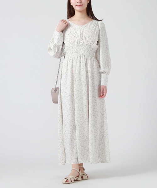 archives(アルシーヴ)の「花柄長袖ワンピース(ワンピース・レディース・アイボリー/ブラック/ブルー・MEDIUM)」の16枚目の写真