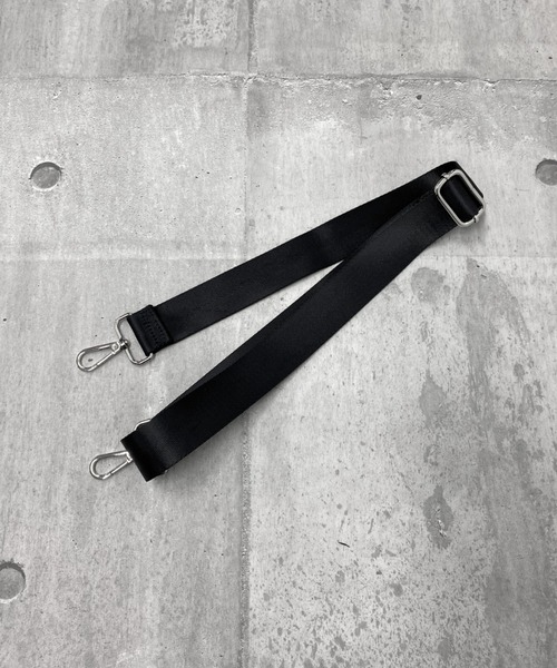 LVEU.(ラブユ.)の「【ZOZOTOWN限定】2way big size shoulder bag / 2wayビックサイズショルダーバッグ(トートバッグ・レディース・ブラック・FREE)」の15枚目の写真