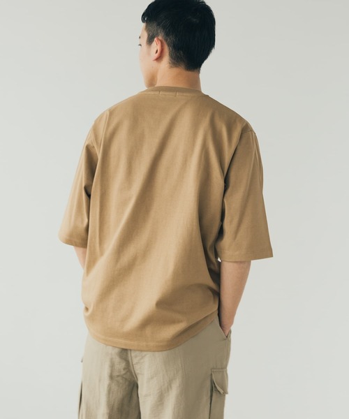 FORK&SPOON（フォークアンドスプーン）の「FORK&SPOON　クルーネック5分袖Tシャツ（Tシャツ/カットソー・メンズ・ホワイト/ブルー系その他/ベージュ/ブラック・4/5）」の10枚目の写真