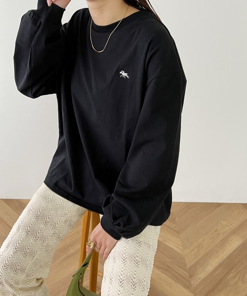 POLOCHAMPS（ポロチャンプス）の「【POLOCHAMPS/ポロチャンプス】別注 ワンポイント刺繍 ボリューム袖 ロングTシャツ（Tシャツ/カットソー・レディース・ホワイト/ライトグレー/ブラック/ライラック・FREE）」の22枚目の写真