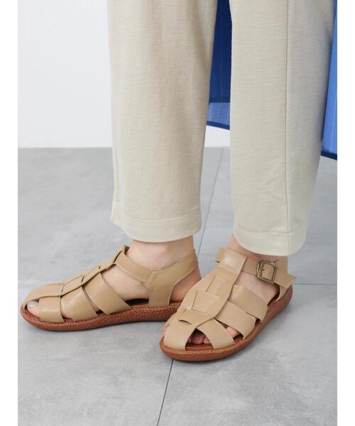 Samansa Mos2 blue（サマンサモスモスブルー）の「フットベッドグルカサンダル（サンダル・レディース・ブラウン/ベージュ/ブラック/オフホワイト・MEDIUM/LARGE）」の5枚目の写真