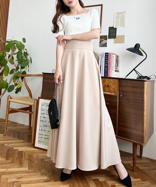 moment+(モーメントプラス)の「【累計販売枚数2万枚突破!】カットジョーゼットハイウエストボリュームフレアスカート(スカート・レディース・グレイッシュベージュ/アイボリー/ブラック/チャコールグレー/ブラウン・L/M/S)」の21枚目の写真