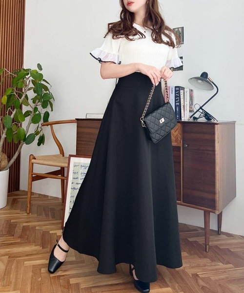 お値下げ❣️[新品]マトリョーシュカのフレアスカート M
