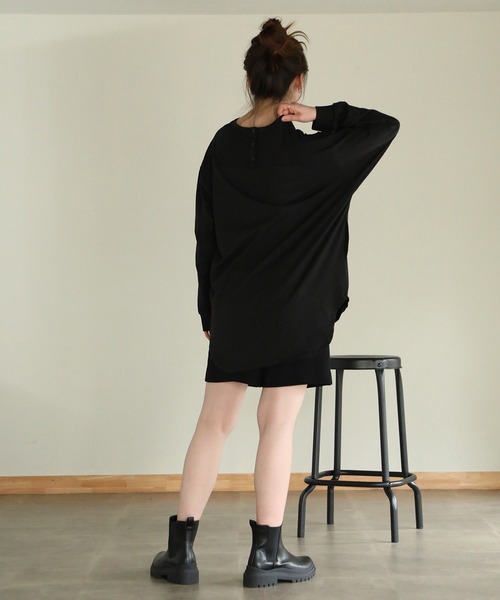 aity(アイティ)の「後ろボタンロングスリーブカットソー(Tシャツ/カットソー・レディース・チャコールグレー/グレー/オフホワイト/ブラック/カーキ・M)」の18枚目の写真