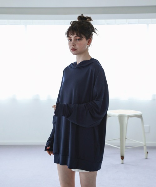 aity(アイティ)の「UPF50+UVカットプルオーバー ラッシュガード レディース(ラッシュガード・レディース・チャコール/カーキ/ネイビー/ブラック/モカ・FREE)」の5枚目の写真