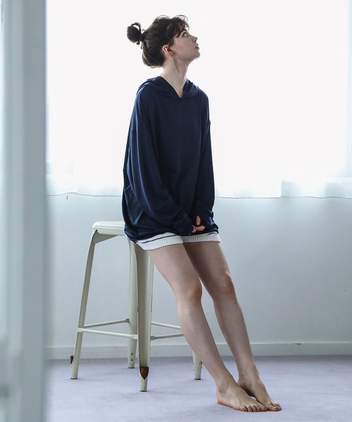 aity(アイティ)の「UPF50+UVカットプルオーバー ラッシュガード レディース(ラッシュガード・レディース・チャコール/カーキ/ネイビー/ブラック/モカ・FREE)」の17枚目の写真