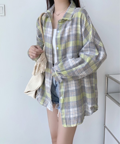 Ada.（エイダ）の「レギュラーカラー チェック柄 シャツ（シャツ/ブラウス・レディース・ブラック/ブラウン/ピンク/イエロー/オレンジ/ブルー系その他/グリーン/ネイビー/ライトブラウン・FREE）」の5枚目の写真
