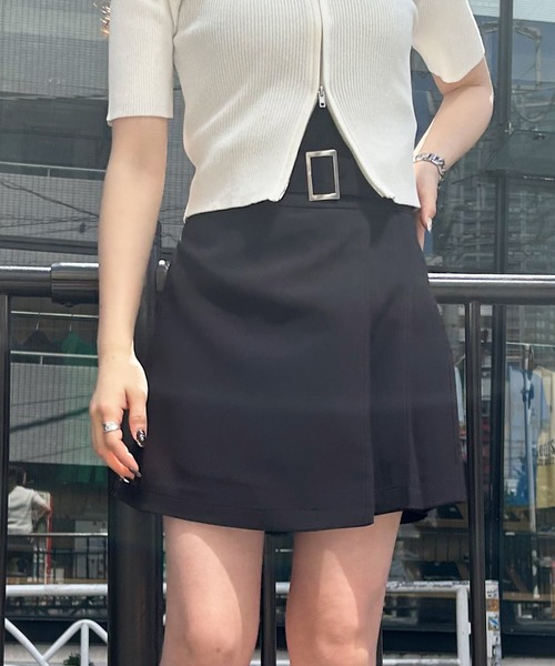 INGNI（イング）の「共ベルト付サイドプリーツスカパン（その他パンツ・レディース・ブラック/ライトベージュ・FREE）」の22枚目の写真