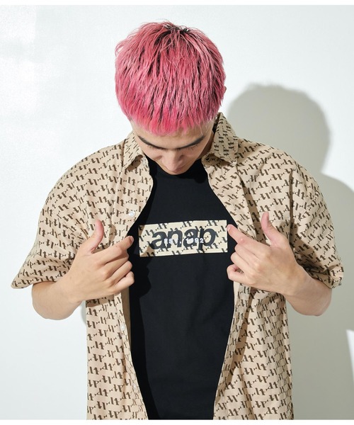 ANAP（アナップ）の「UNISEX対応 モノグラムデニムシャツ【親子・ジュニアお揃い】（シャツ/ブラウス・レディース・ベージュ/ブルー・FREE）」の8枚目の写真