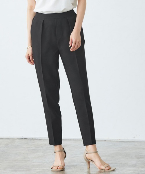 多機能ストレッチツイルテーパードパンツ