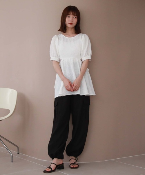 archives（アルシーヴ）の「ふくれＪＱカットアウトチュニック（シャツ/ブラウス・レディース・ミント/ブラック/オフホワイト・MEDIUM）」の5枚目の写真