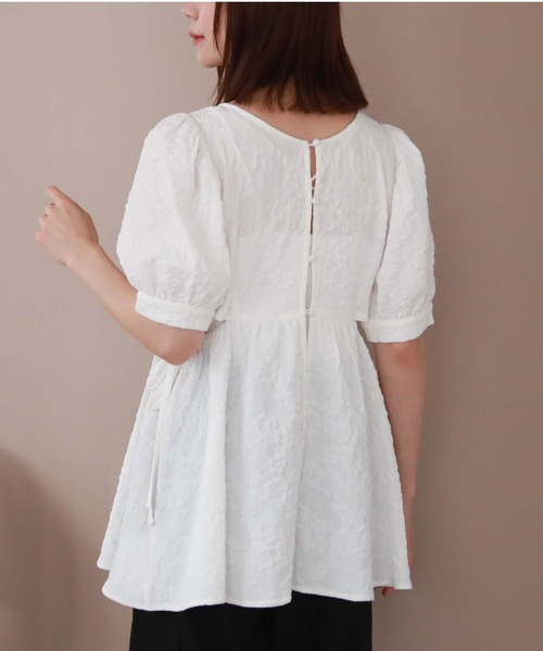 archives（アルシーヴ）の「ふくれＪＱカットアウトチュニック（シャツ/ブラウス・レディース・ミント/ブラック/オフホワイト・MEDIUM）」の4枚目の写真