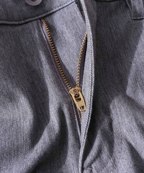 ZIP FIVE（ジップファイブ）の「【ZIP FIVE】 Motion Free ストレッチ スラックス チノパンツ（チノパンツ・メンズ・オフホワイト/グレー/ブラック/ネイビー/グリーン・SMALL/MEDIUM/LARGE/X-LARGE）」の8枚目の写真