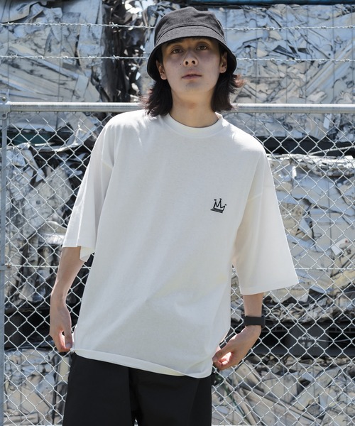 kutir（クティール）の「ストリートアソートグラフィックTシャツ（Tシャツ/カットソー・メンズ・スミクロ/ホワイト系その他/ブラック/オフホワイト/チャコールグレー・LARGE/MEDIUM）」の14枚目の写真