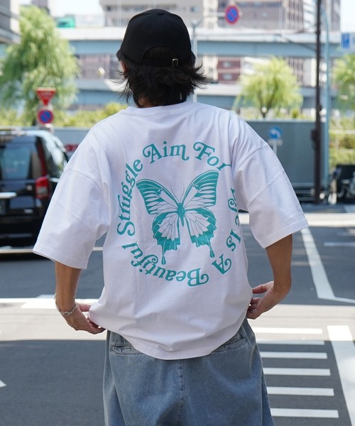 Aim For(エイムフォー)の「【Aim For】バタフライバックプリント オーバーサイズTシャツ ユニセックス(Tシャツ/カットソー・メンズ・ホワイト/ブラック/グリーン・M/L)」の15枚目の写真