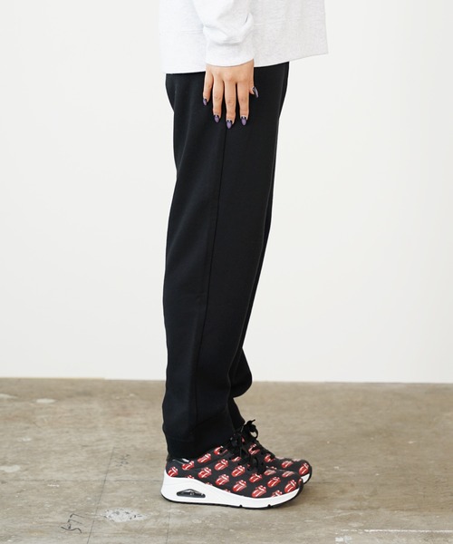 WHITE MOUNTAINEERING（ホワイトマウンテニアリング）の「White Mountaineering/ホワイトマウンテニアリング WMBC COLLEGE LOGO SWEATPANTS スウェットパンツ（スウェットパンツ・メンズ・ブラック・2/3/1）」の21枚目の写真