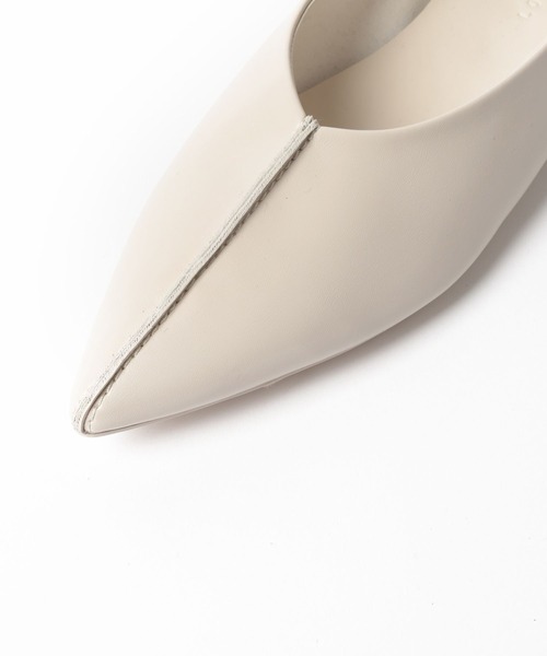 LOWRYS FARM（ローリーズファーム）の「ポインテッドパンプス　967882（パンプス・レディース・ブラック/アイボリー/シルバー・MEDIUM/LARGE）」の15枚目の写真