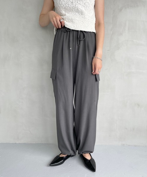 LOWRYS FARM（ローリーズファーム）の「ポインテッドパンプス　967882（パンプス・レディース・ブラック/アイボリー/シルバー・MEDIUM/LARGE）」の6枚目の写真