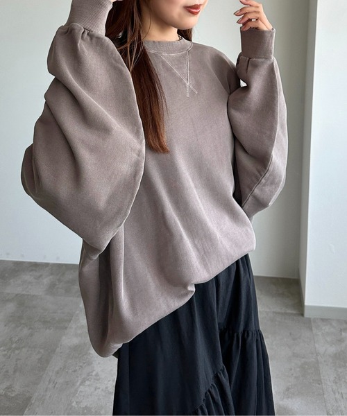 apres jour mignon(アプレジュールミニョン)の「ピグメントスウェット【ZOZOTOWN限定アイテム】(スウェット・レディース・パープル/ネイビー/ブラック系その他/グリーン/ダークブラウン/マスタード/オレンジ・フリー/X-LARGE)」の15枚目の写真