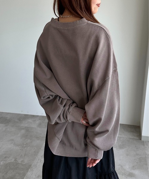 apres jour mignon(アプレジュールミニョン)の「ピグメントスウェット【ZOZOTOWN限定アイテム】(スウェット・レディース・パープル/ネイビー/ブラック系その他/グリーン/ダークブラウン/マスタード/オレンジ・フリー/X-LARGE)」の17枚目の写真