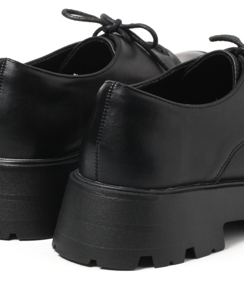 repipi armario（レピピ アルマリオ）の「アソートマニッシュシューズ（ローファー・キッズ・ブラック系2/ブラック系1/ブラック系3・MEDIUM/LARGE/SMALL）」の10枚目の写真