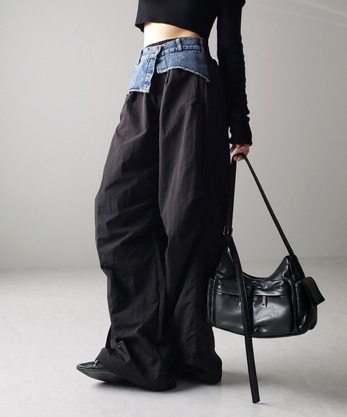 me+em select（ミームセレクト）の「※※【 ４color 】２WAY デニムレイヤードタックワイドカーゴパンツ（カーゴパンツ・レディース・カーキ/ベージュ/ブラック/グレー・FREE）」の9枚目の写真