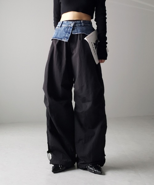 me+em select（ミームセレクト）の「※※【 ４color 】２WAY デニムレイヤードタックワイドカーゴパンツ（カーゴパンツ・レディース・カーキ/ベージュ/ブラック/グレー・FREE）」の12枚目の写真