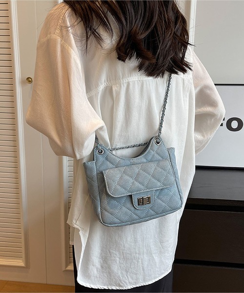 LA VORAGINE(ラ ヴォラジネ)の「2wayステッチショルダーバッグ(ショルダーバッグ・レディース・ブルー/ライトブルー/ホワイト/グレー・FREE)」の9枚目の写真
