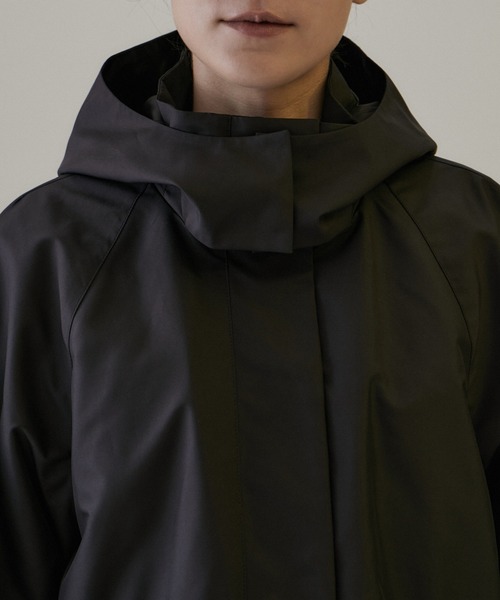 SALON adam et rope'（サロン アダム エ ロペ）の「[24SS]【撥水加工】マウンテンパーカー[ライナー付き]（マウンテンパーカー・レディース・ブラウン系その他2/グレー系その他/ブラック・FREE）」の20枚目の写真