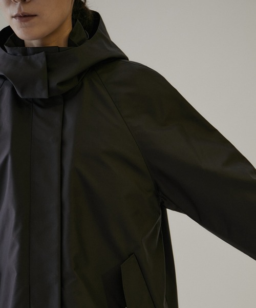 SALON adam et rope'（サロン アダム エ ロペ）の「[24SS]【撥水加工】マウンテンパーカー[ライナー付き]（マウンテンパーカー・レディース・ブラウン系その他2/グレー系その他/ブラック・FREE）」の21枚目の写真