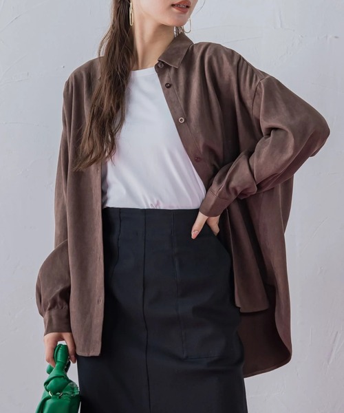 VICKY(ビッキー)の「細ピッチコーデュロイオーバーシャツ(シャツ/ブラウス・レディース・ブラック/ブラウン/オフホワイト・MEDIUM)」の2枚目の写真