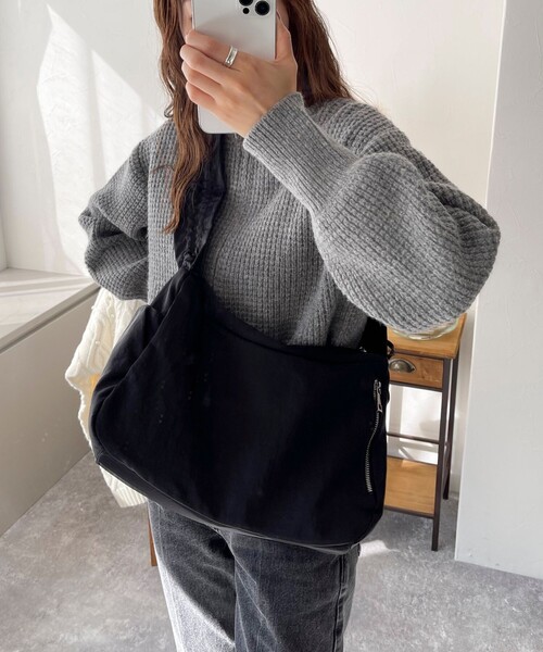 fredy emue（フレディエミュ）の「フリーアジャストワイドベルトバッグ（ショルダーバッグ・レディース・ブラウン/ブラック・FREE）」の5枚目の写真