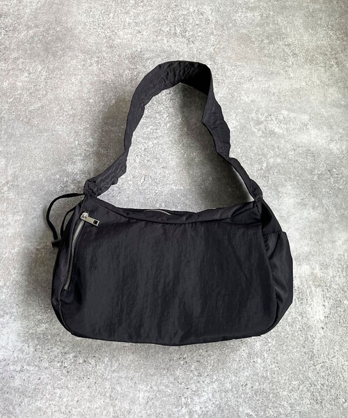 fredy emue（フレディエミュ）の「フリーアジャストワイドベルトバッグ（ショルダーバッグ・レディース・ブラウン/ブラック・FREE）」の13枚目の写真