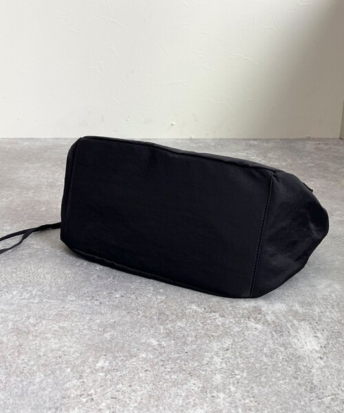 fredy emue（フレディエミュ）の「フリーアジャストワイドベルトバッグ（ショルダーバッグ・レディース・ブラウン/ブラック・FREE）」の18枚目の写真