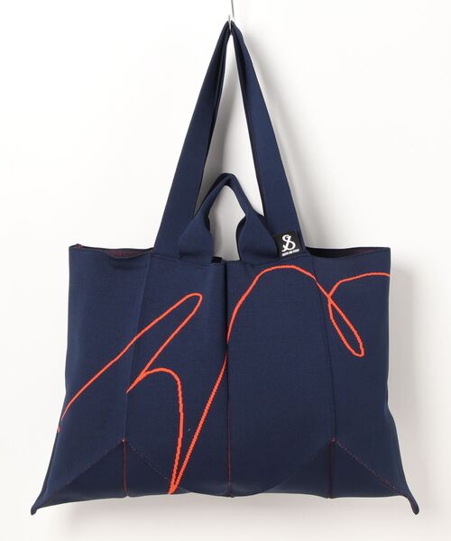 JOSEPH AND STACEY（ジョセフアンドステイシー）の「ラッキープリーツニット SOC (XL)（トートバッグ・レディース・ブラック/ネイビー/グレー・XL）」の3枚目の写真