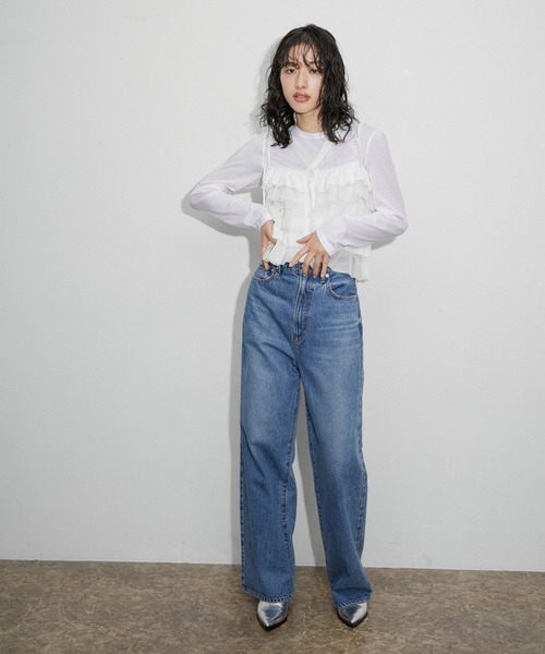 ADAM ET ROPE'（アダムエロペ）の「【tyn.TGOR】Multi way frill（キャミソール・レディース・ブラック/オフホワイト・FREE）」の7枚目の写真