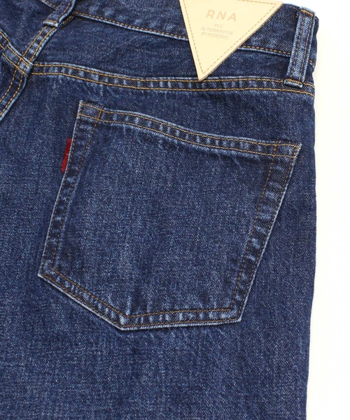 RNA（アールエヌエー）の「R4184 ルーズワイドストレートパンツ（デニムパンツ・レディース・インディゴブルー・MEDIUM/SMALL）」の10枚目の写真