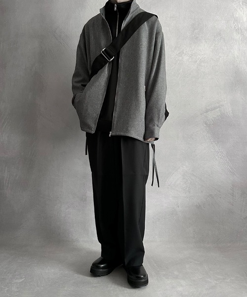SERACE(セラス)の「【SERACE】Loose big shoulder bag / ルーズビッグショルダーバッグ(大容量&長さ調節可能)(ショルダーバッグ・メンズ・グレー/オフホワイト/ブラック/ブラック系/ホワイト系・FREE)」の20枚目の写真