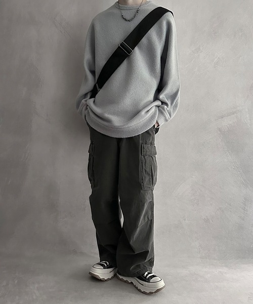 SERACE(セラス)の「【SERACE】Loose big shoulder bag / ルーズビッグショルダーバッグ(大容量&長さ調節可能)(ショルダーバッグ・メンズ・グレー/オフホワイト/ブラック/ブラック系/ホワイト系・FREE)」の15枚目の写真