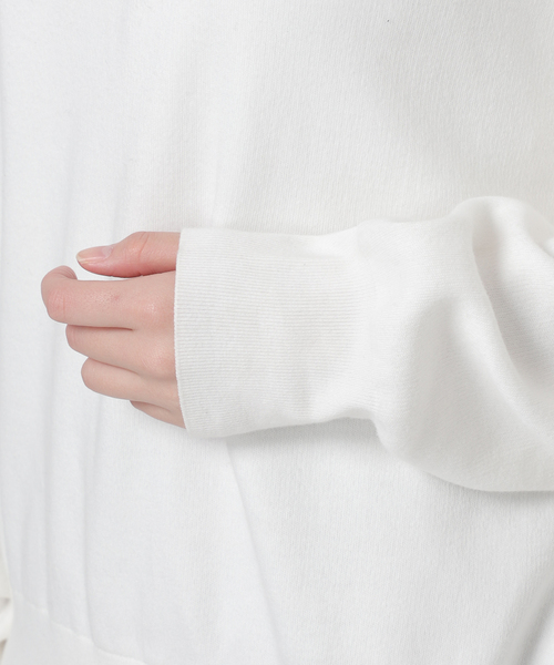 AP STUDIO（エーピーストゥディオ）の「コットンクルーネックニット（ニット/セーター・レディース・ホワイト/ネイビー/ナチュラル・FREE）」の4枚目の写真