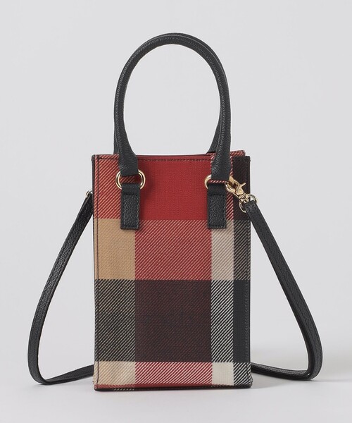 BLUE LABEL CRESTBRIDGE（ブルーレーベルクレストブリッジ）の「クレストブリッジチェックPVCスクエアポシェット（ショルダーバッグ・レディース・レッド/ベージュ系その他/オレンジ系その他/ロイヤルブルー・FREE）」の8枚目の写真