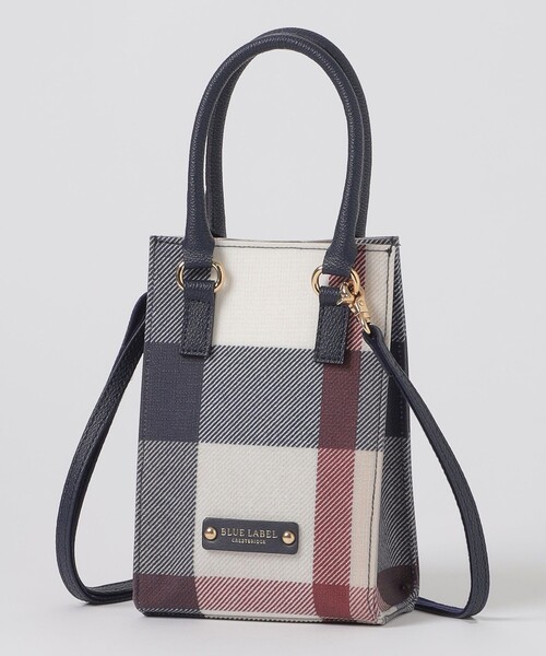 BLUE LABEL CRESTBRIDGE（ブルーレーベルクレストブリッジ）の「クレストブリッジチェックPVCスクエアポシェット（ショルダーバッグ・レディース・レッド/ベージュ系その他/オレンジ系その他/ロイヤルブルー・FREE）」の18枚目の写真