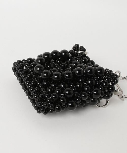 LYEON（リヨン）の「ビーズミニショルダーバッグ/パールデザインスクエアバッグ（ショルダーバッグ・レディース・ブラック/シルバー/オフホワイト・FREE）」の8枚目の写真