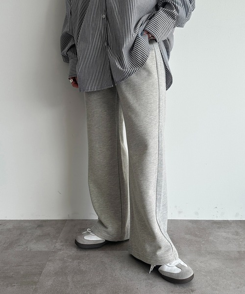 apres jour mignon(アプレジュールミニョン)の「スウェットスラックス【ZOZOTOWN限定アイテム】(スウェットパンツ・レディース・ブラック/ナチュラル/グレー・MEDIUM/X-LARGE/SMALL)」の2枚目の写真
