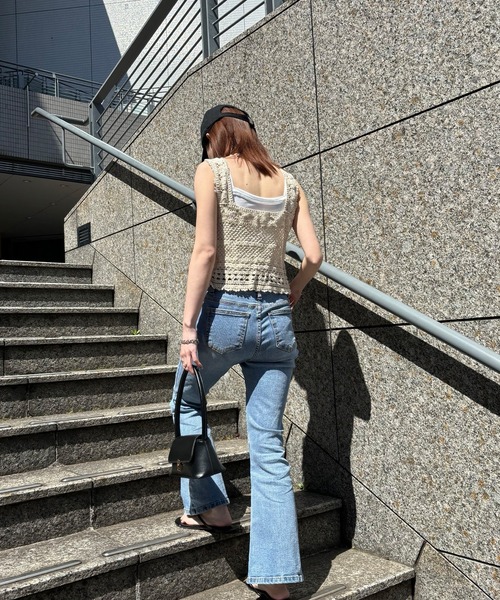 ISOOK(アイスー)の「【ISOOK / アイスー】クロシェビスチェ / サマーニット ボヘミアン クロップド丈 クロシェニット タンクトップ ZOZOTOWN限定(タンクトップ・レディース・アイボリー/ベージュ・FREE)」の11枚目の写真